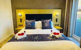 Rosemay Hotel Near London Heathrow Airport